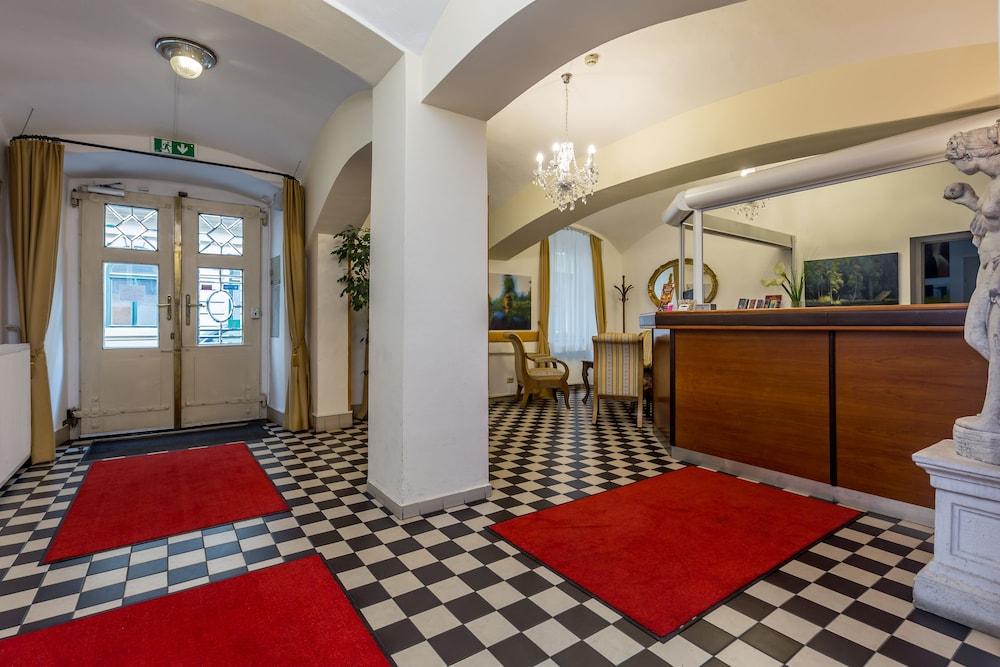 Hotel Graf Stadion Wien