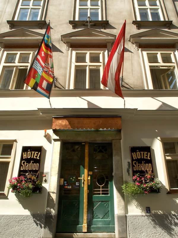 Graf Stadion 3* Wien